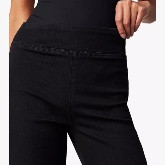 We The Free In My Feelings Mid Rise Crop Boot pants Pull On Essentials SZ Small - Picture 3 of 16